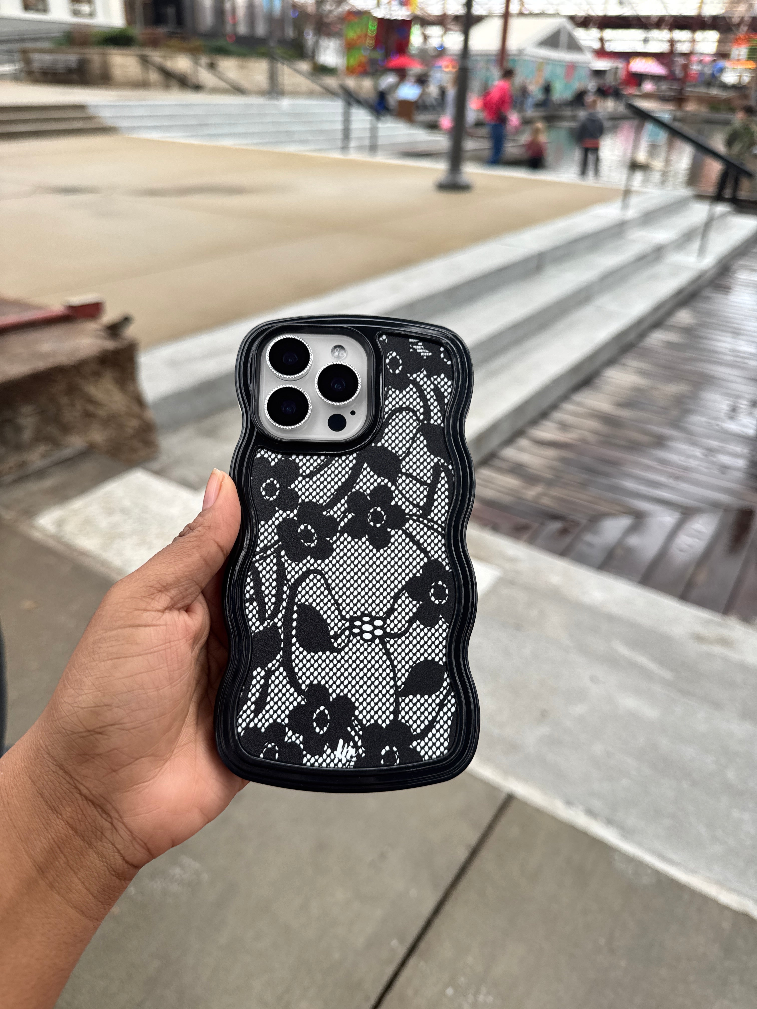 Flower Embroidery Lace Wave Case For iPhones