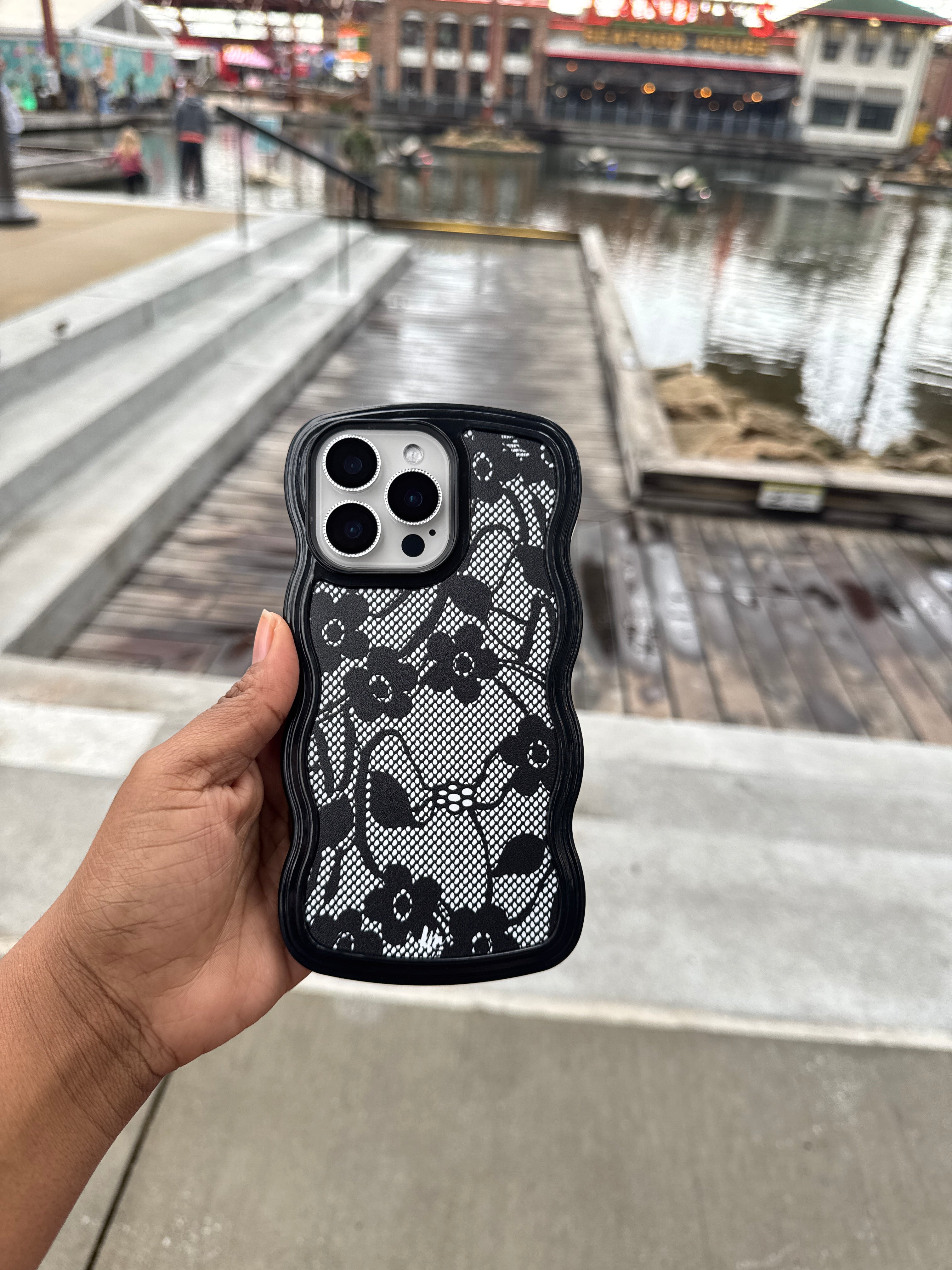 Flower Embroidery Lace Wave Case For iPhones