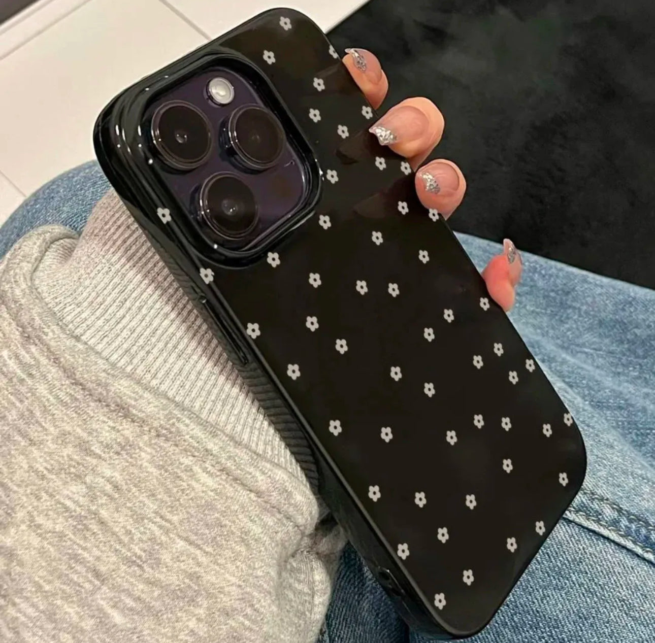 Black floral case For Iphones