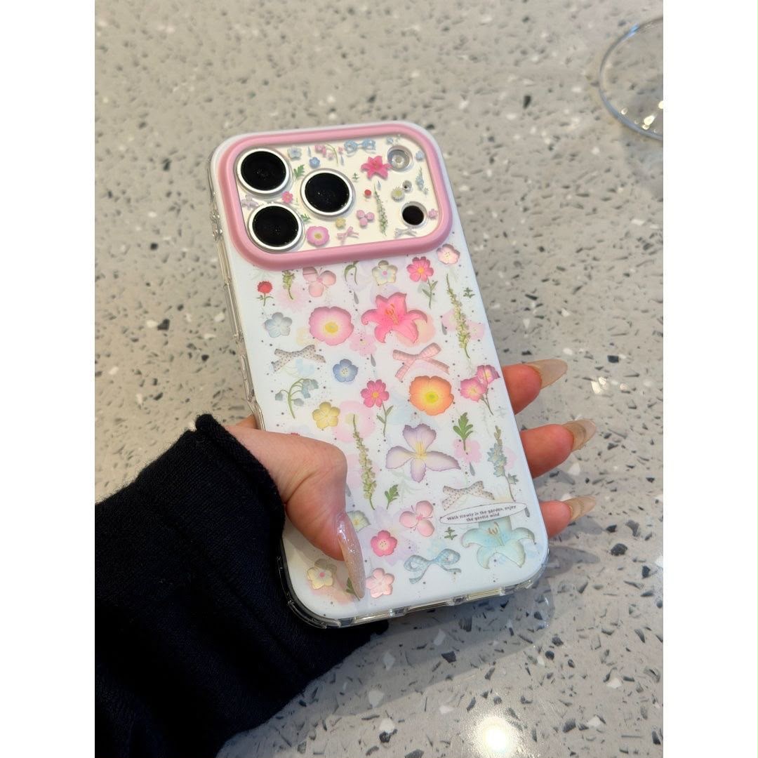 Bow design case for iPhones