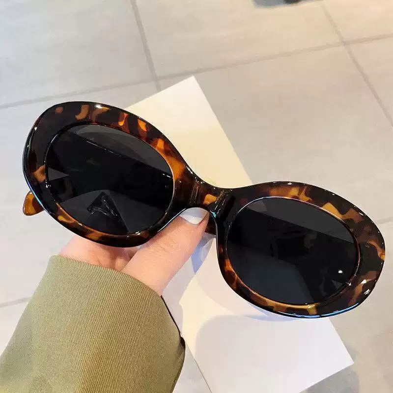 Oversized Leopard Print sunglasses