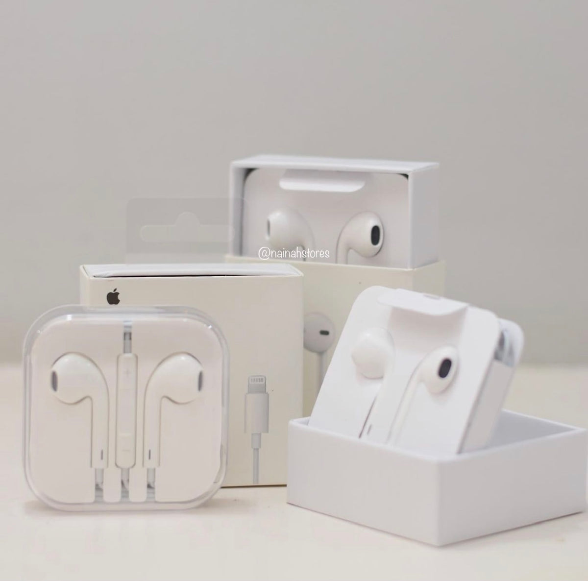 EarPods with Lightning Connector