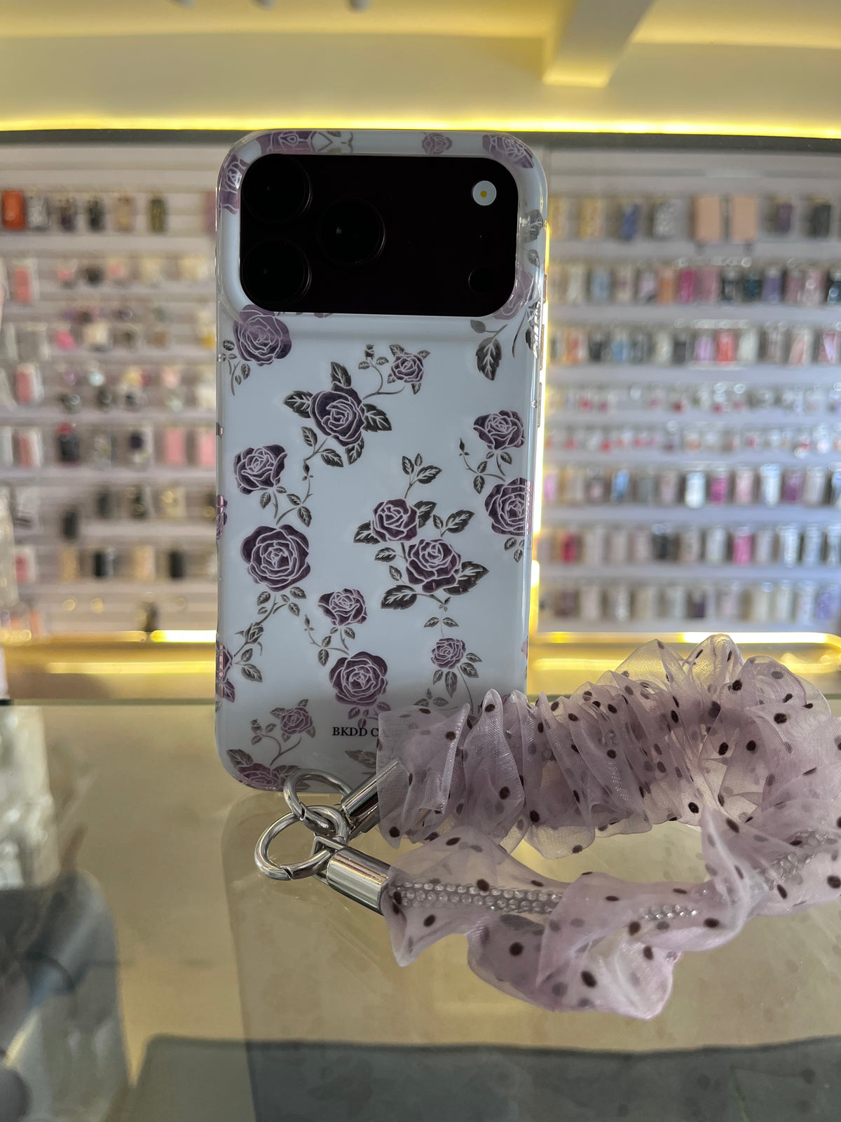 Vintage Style Laser Rose Case For iphones with strap