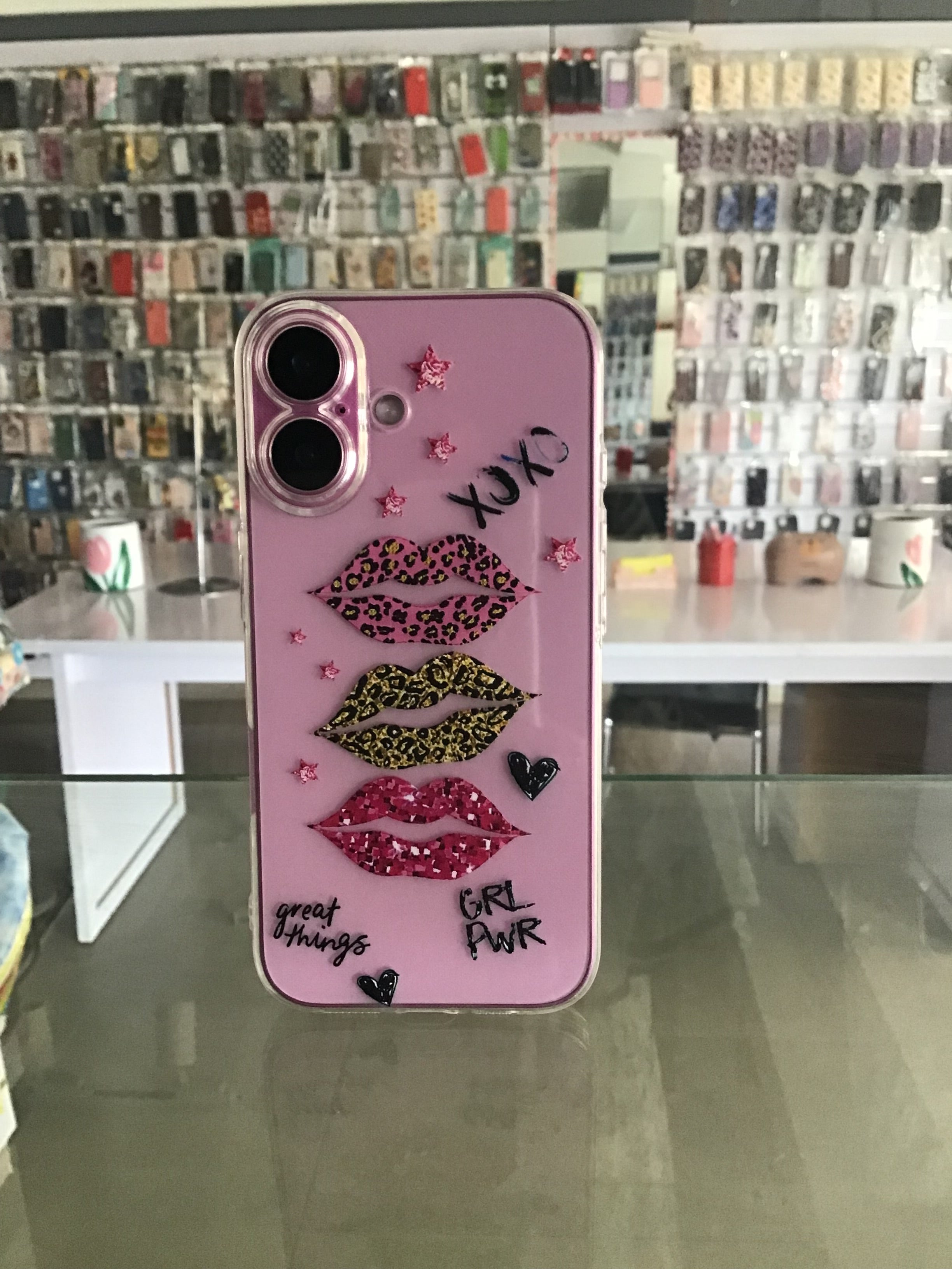 XOXO Glitter Lips Case