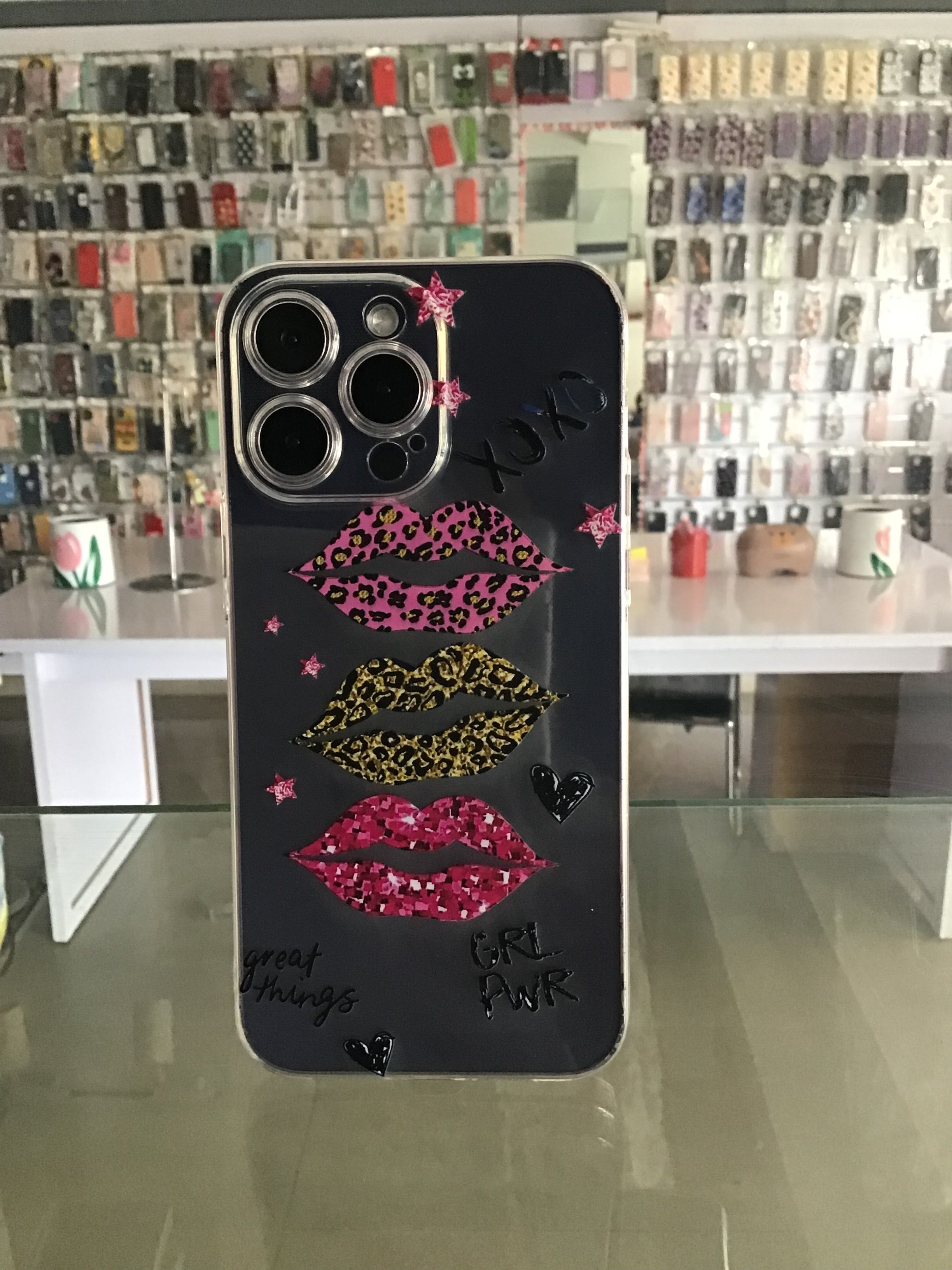 XOXO Glitter Lips Case