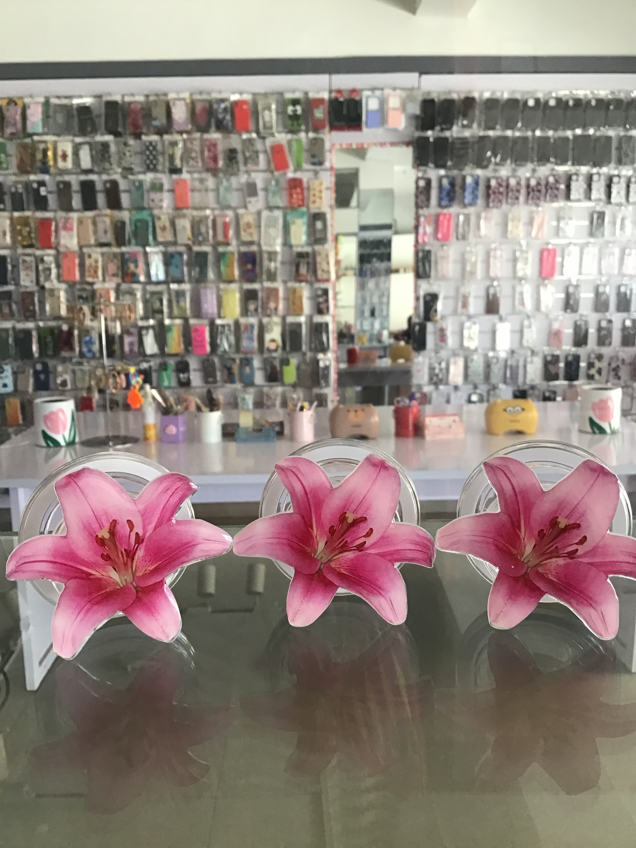 Pink Oriental Lilies Magsafe Phone Grip