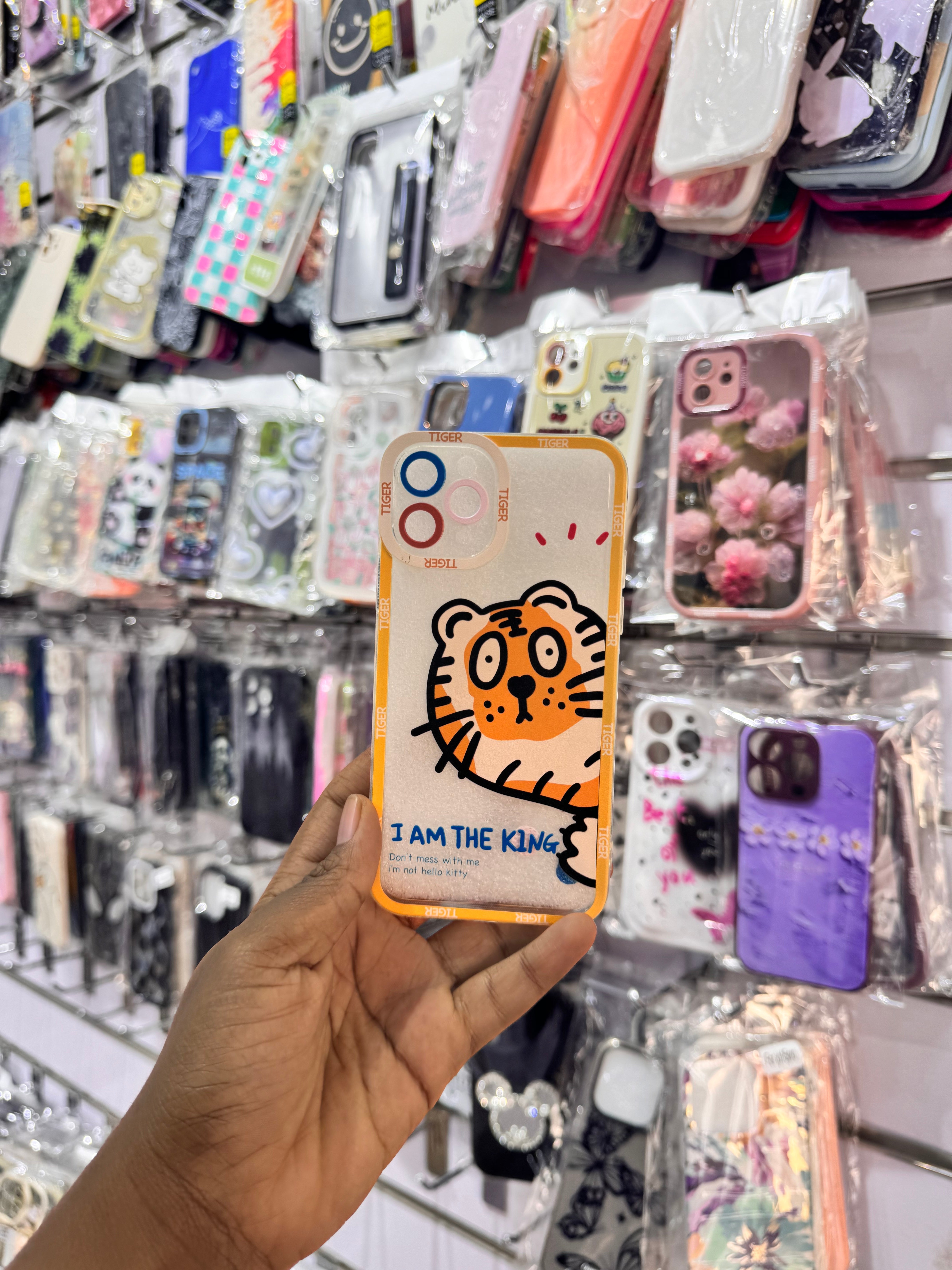 I am the king Tiger case for iPhones