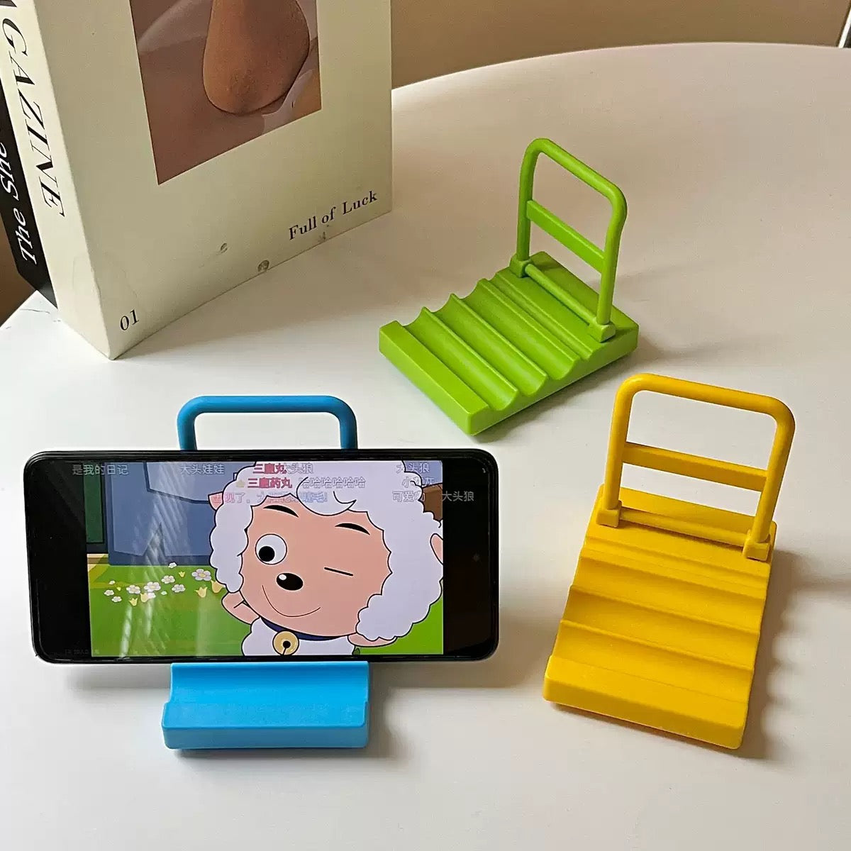 Mini Chair Phone Stand