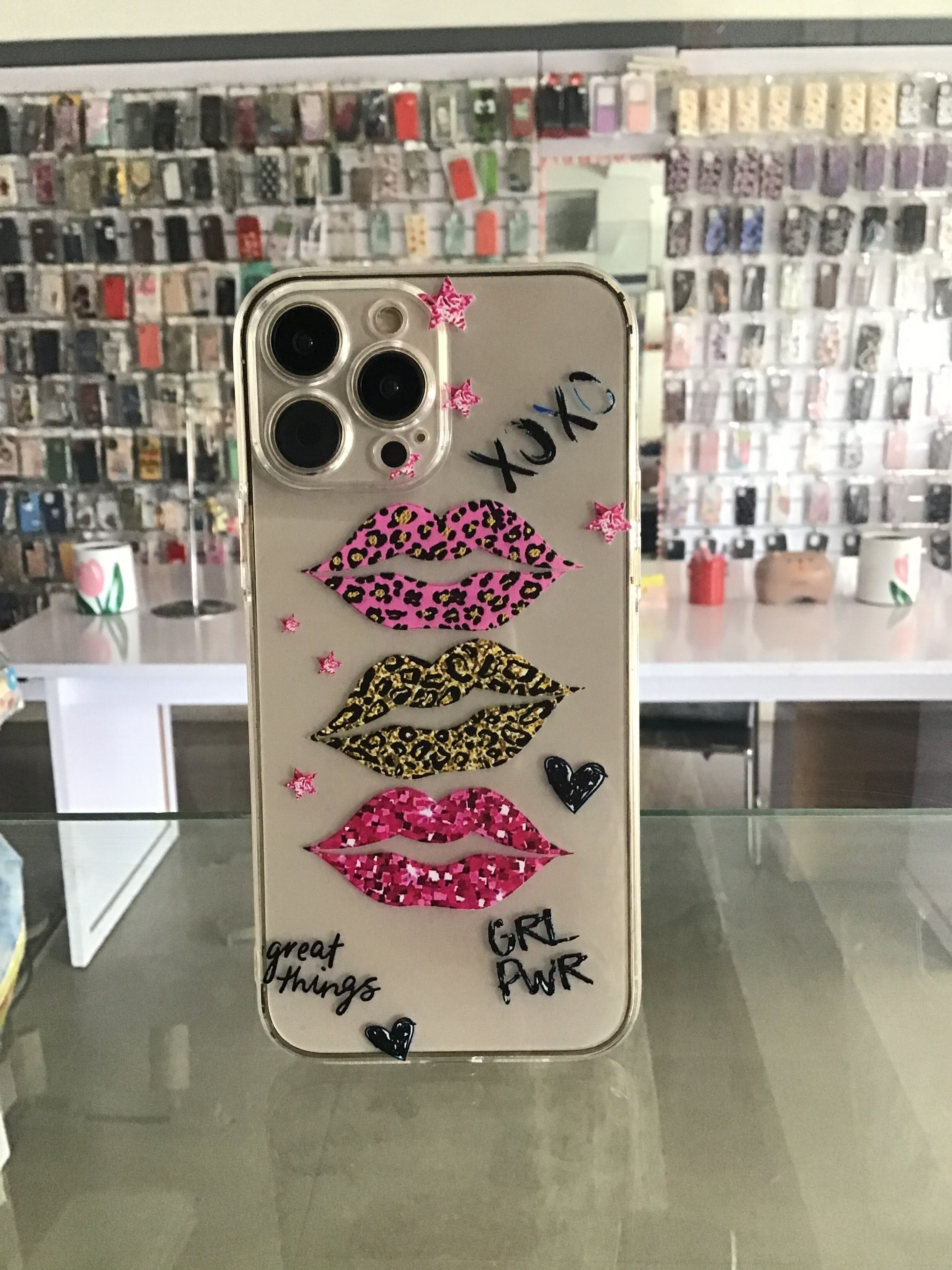 XOXO Glitter Lips Case