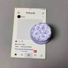 Purple flower Magsafe Phone Grip