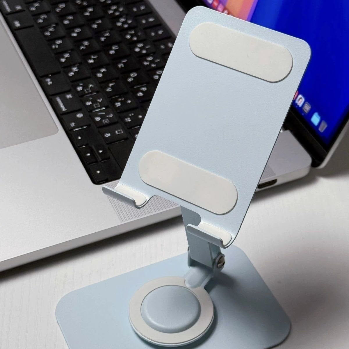 Blue Phone stand
