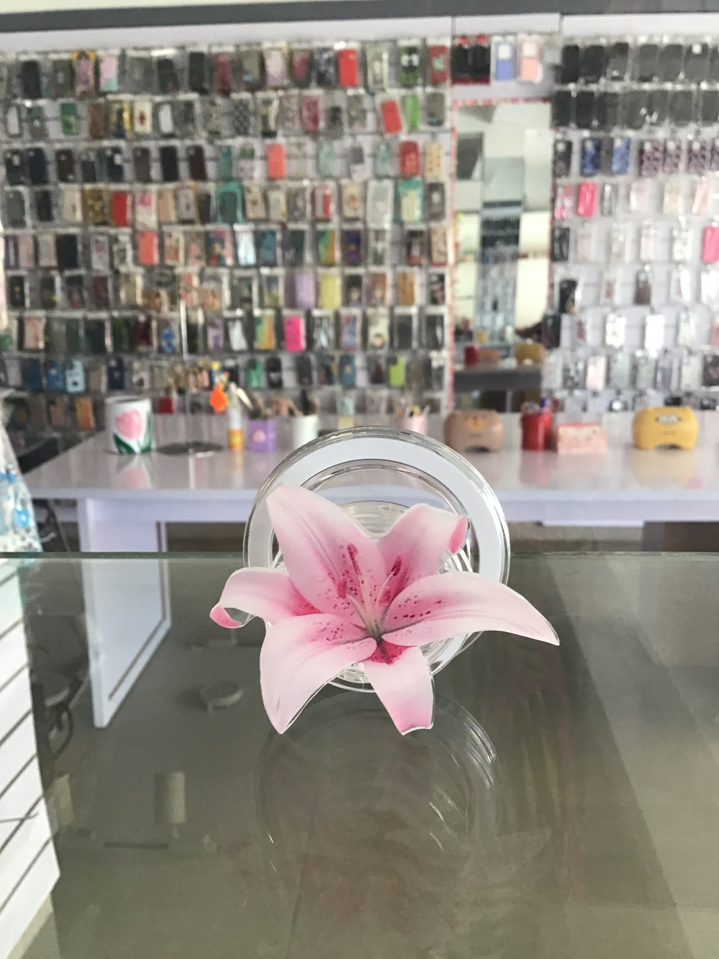 Pink Lily Phone Grip