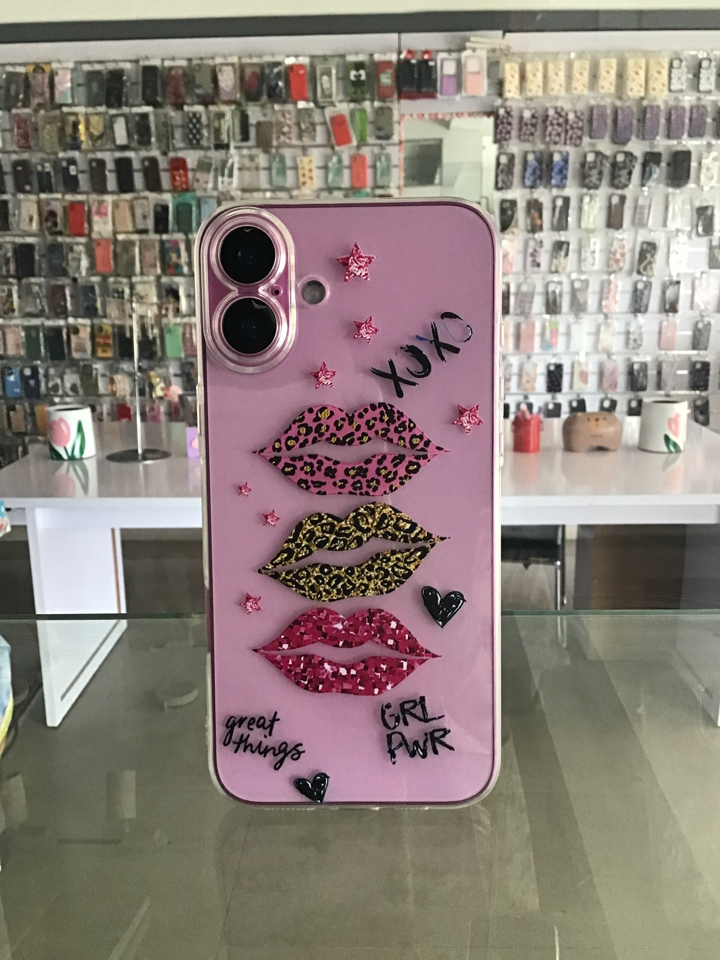 XOXO Glitter Lips Case