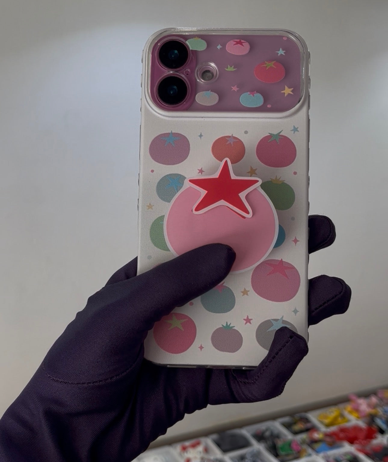Tomato star pattern case for iPhones