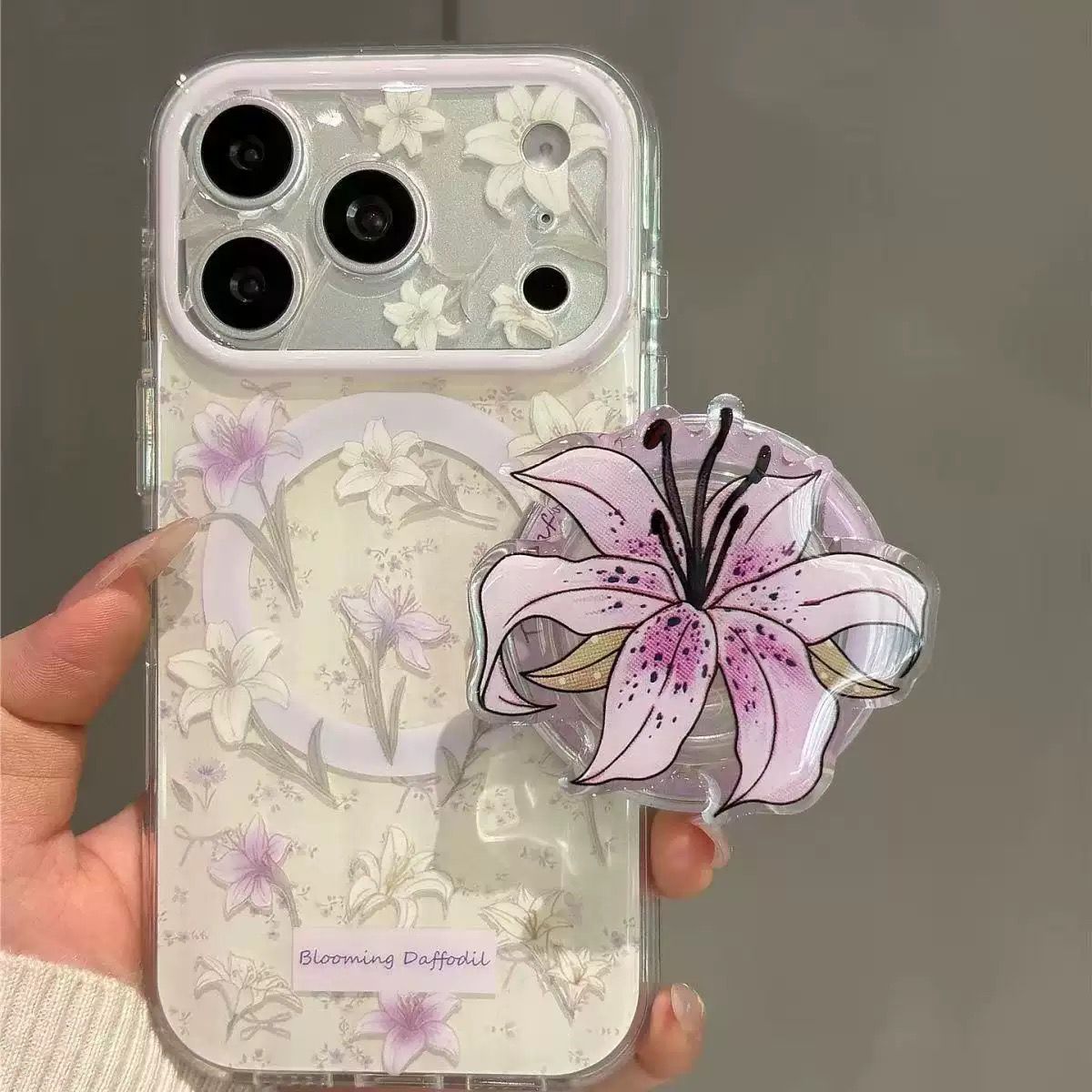 Lily Magnetic Case For IPhones