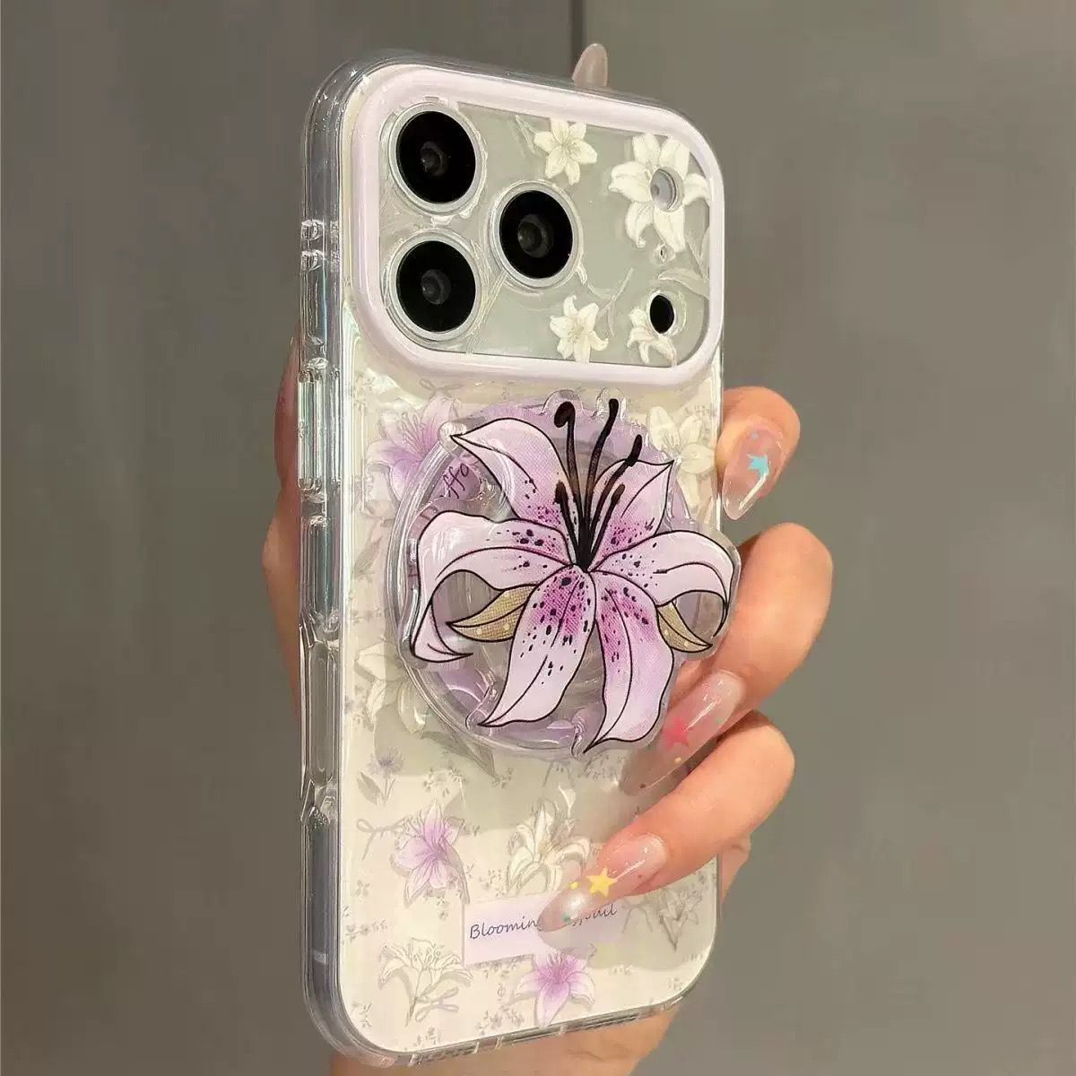 Lily Magnetic Case For IPhones