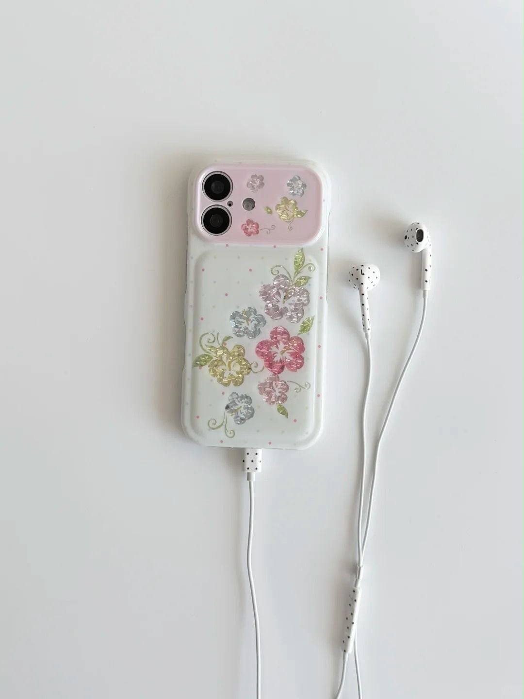 Hibiscus Polka Dot case for iPhones