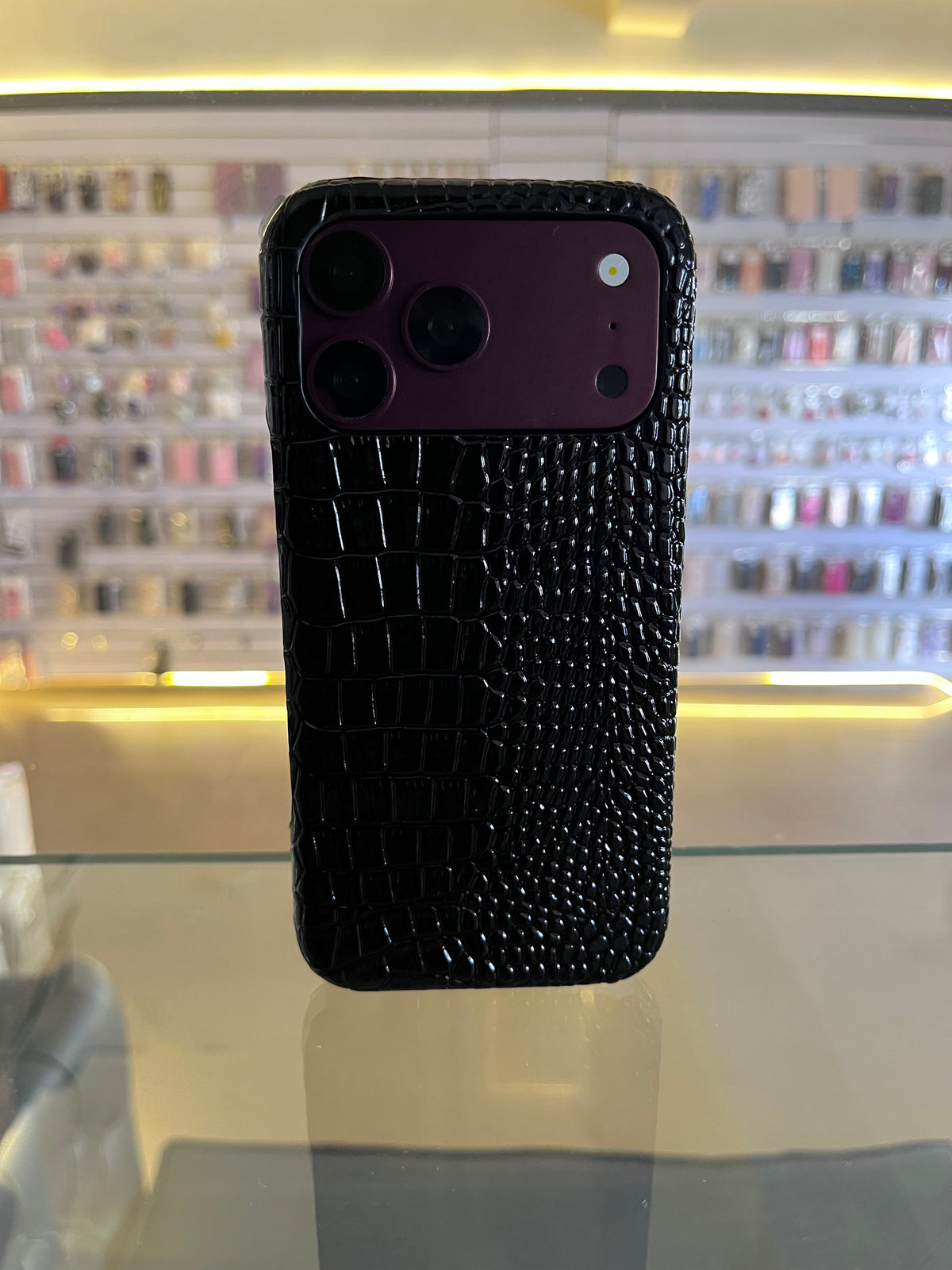 Glossy Crocodile Pattern Case For iphones with strap
