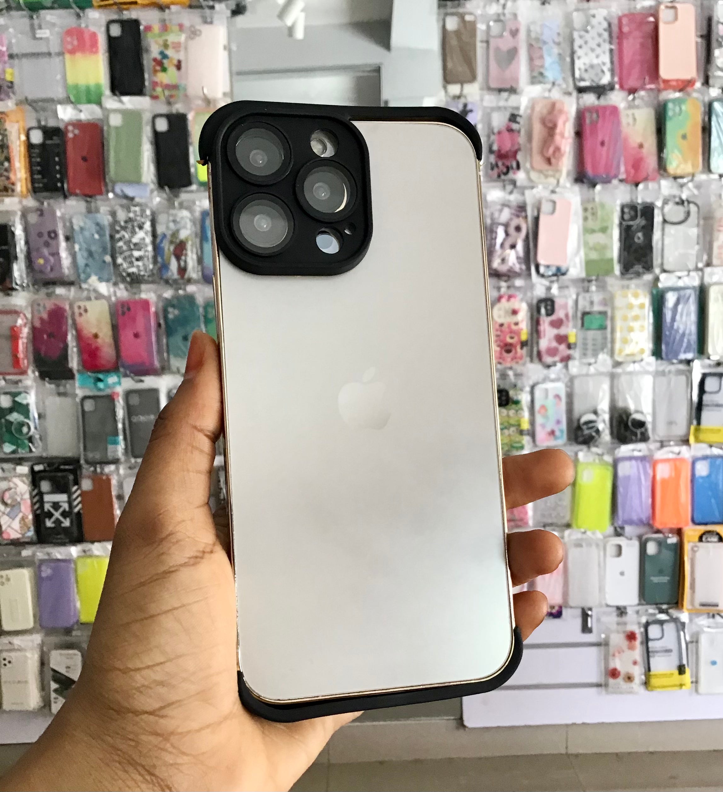 Frameless Black  Bumper Camera Protection Case For iPhones