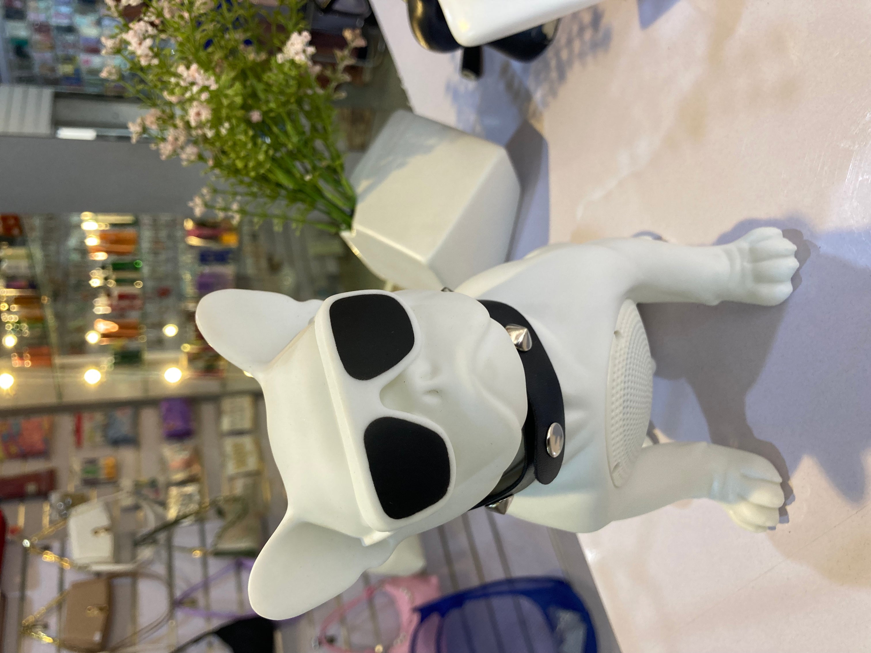 White Small Bulldog Wireless Bluetooth Speaker