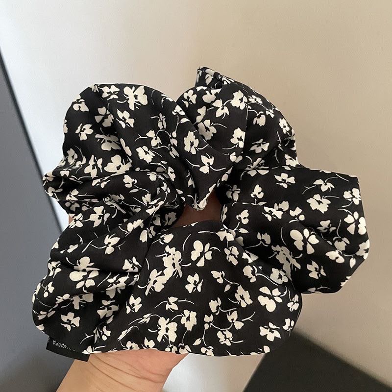 Oversized Floral Scrunchie