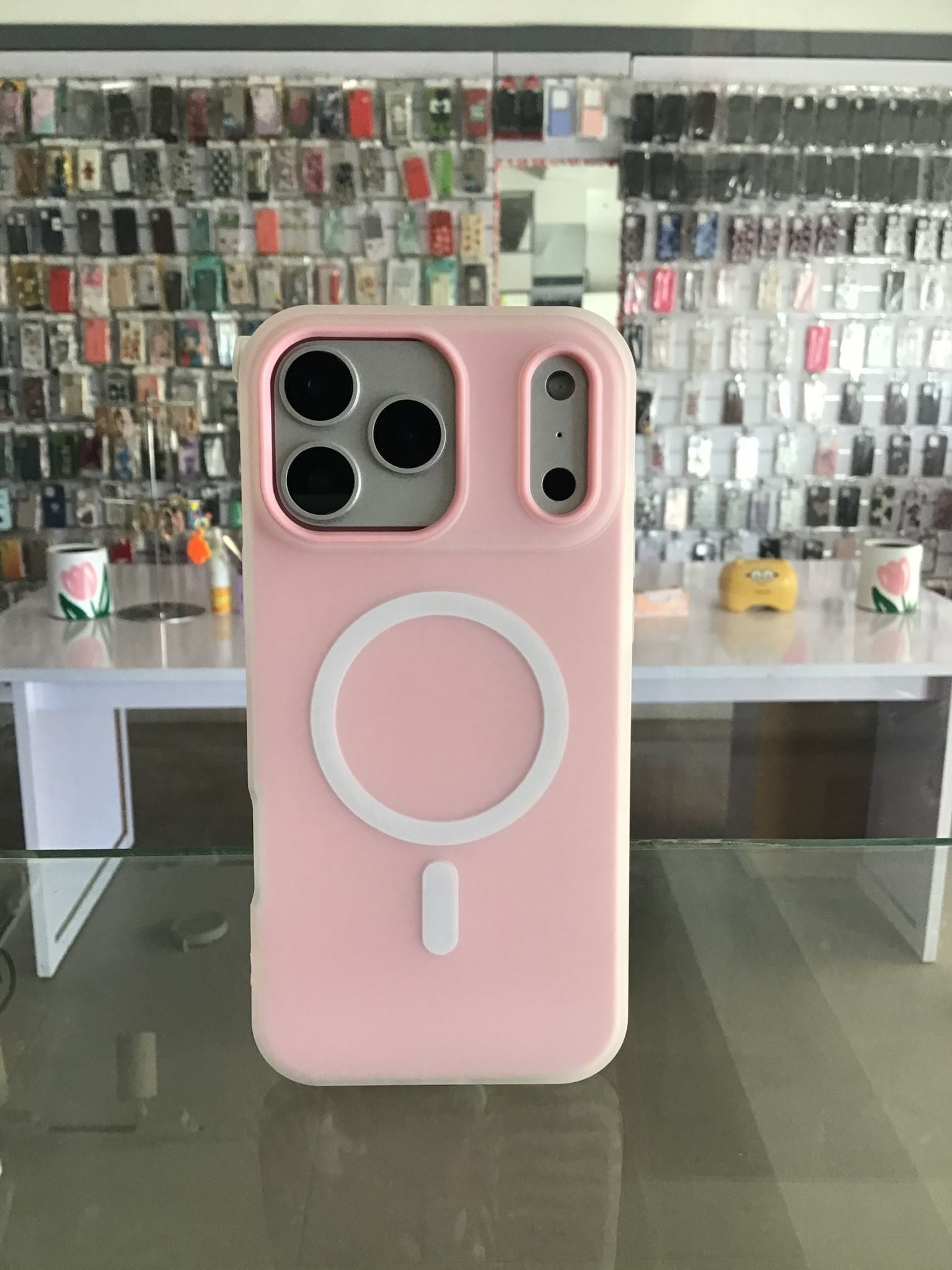 Rose Glow MagSafe Case