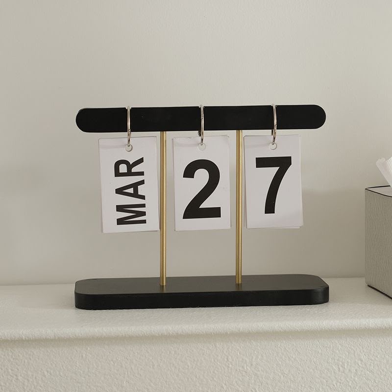 Wooden Flip Desk Calender